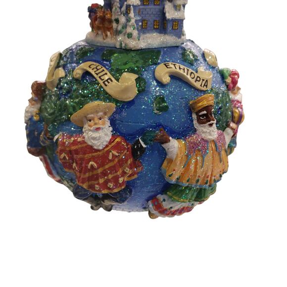 Christopher Radko Ornament Santa’s Around the World II Christmas - Picture 6 of 16